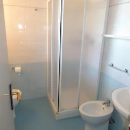 In A House With Garden * 비비오네