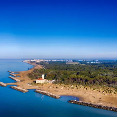 In A House With Garden * Bibione